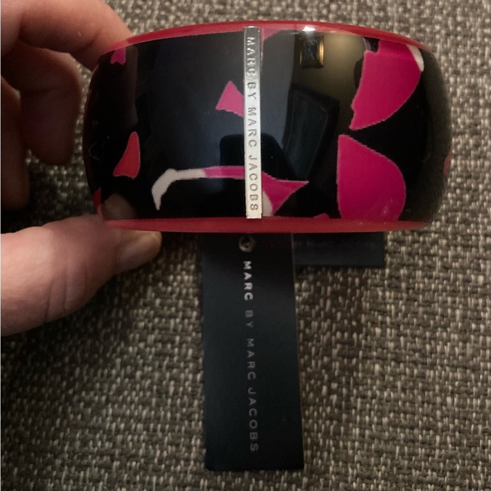 MARC JACOBS Wide Bangle Sz. S/M Multicolored Black NWT!
